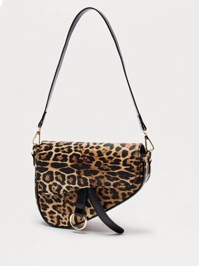 Cheetah Faux Leatber Saddle Bag in Brown/Black with gold Hardware | NWT